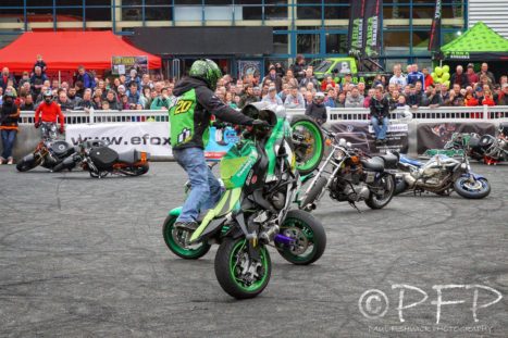 Stunt Riding by PFP_o