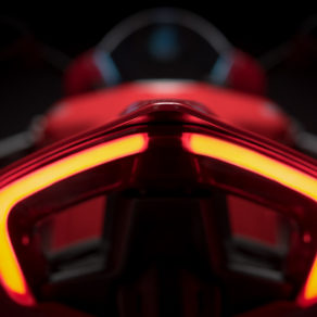 Panigale-V4-MY18-Red-18-Slider-Gallery-1920x1080