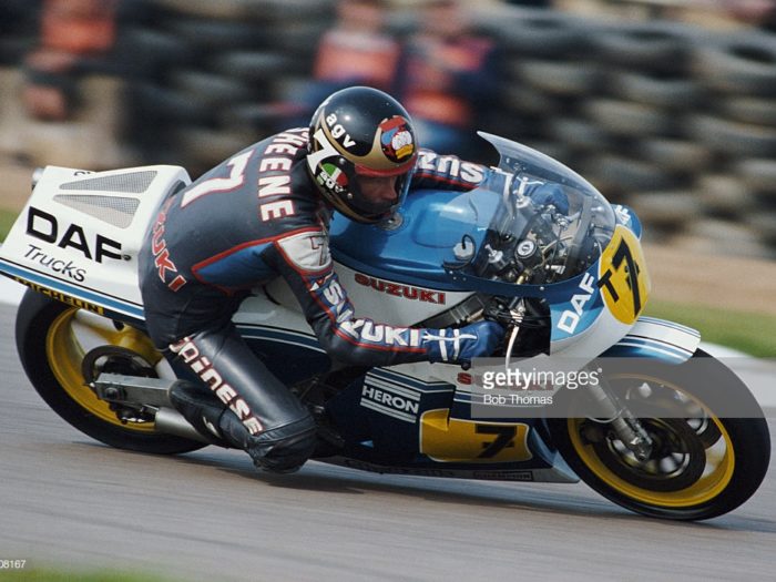Barry Sheene of Great Britain rides the #7 Heron Suzuki 500cc during the XIV TransAtlantic Challenge Motorcycle races on 22 April 1984 at the Donington Park Circuit in Donington, United Kingdom. (Photo by Bob Thomas/Getty Images)